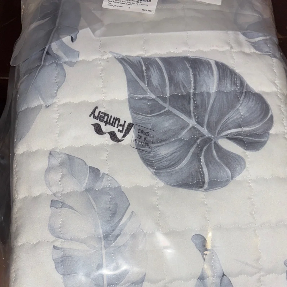 Floral Baby Play Mat - NIB